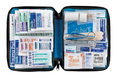 https://slcphoeniximages.s3.us-west-2.amazonaws.com/21448/First-Aid-Only-First-Aid-Essentials-Kit_20181018-161204_full.jpeg